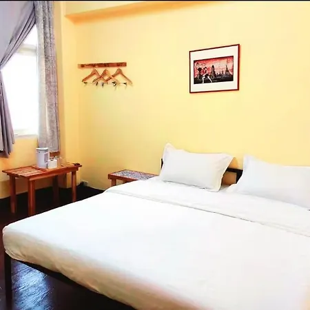 Kanyakorn House Near Khao San