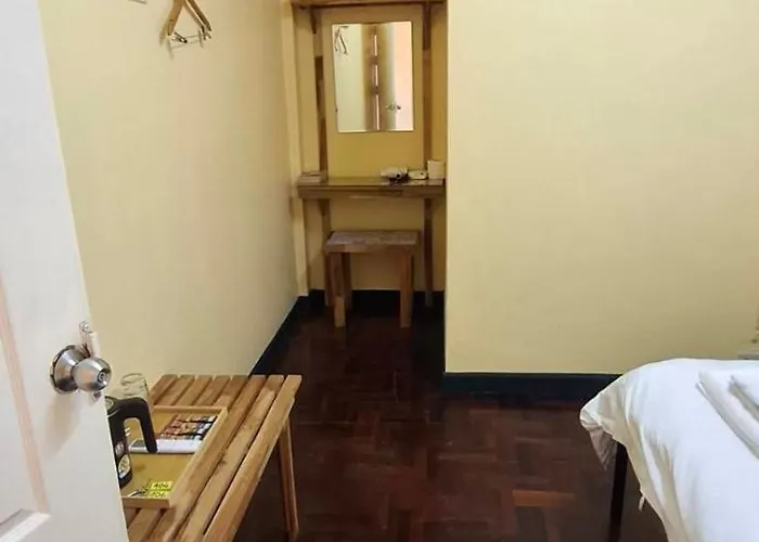 Casa de hóspedes Kanyakorn House Near Khao San